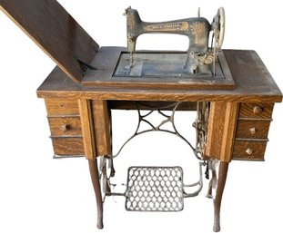 McCaskill Rotoscillo Sewing Machine And Stand (34.5x32x19)