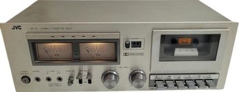 JVC KD-10 Stereo Cassette Deck 16'Lx9'Wx6'H. Turns On
