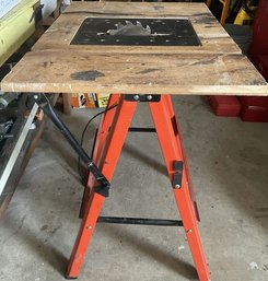 Custom Table Saw W Skill Saw Attachment