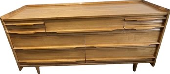 Mid-Century Wood Dresser With Drawers: 60x19x30