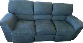 La-Z-Boy Electric Sofa With USB Port Plug-ins On The Side. 88 Wide X  36 Wide X 36 Deep