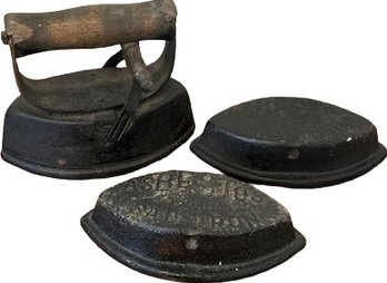 Antique Iron & 2 Pads Marked 'Asbestos'