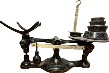 Antique Fairbanks Cast Iron Balance Scale With Assorted Weights