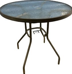 Circular Glass Top Patio Table (29x29x28)