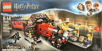 Harry Potter Lego Hogwarts Express Train (opened Box)