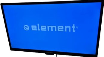 Element 32in TV With Roku And Wall Mount- Working, Roku Remote Needs To Be Re-paired With Roku