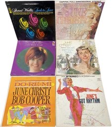 Collection Of 40 Vinyl Records, Rosemary Clooney, Tata Vega, Carol Ventura And Many More