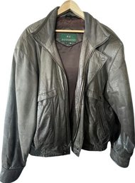 Mens Genuine Leather Jacket By International Roughcut. Size Large