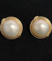 14K Pearl Gold Stud Earrings