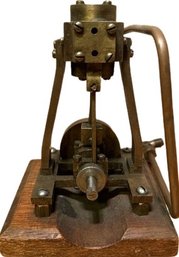 Model Single Cylinder Steam Engine- 7in Tall