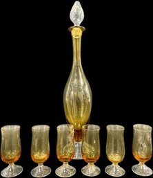 Decanter And (6) Shot Glass Set