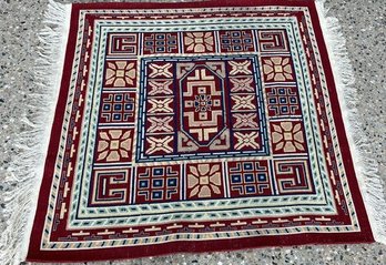 Geometric & Flower-shapes Designed Square Rug  61x61 Unknown Brand