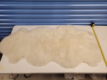 Bowron Sheepskin Rug 26 X 71'