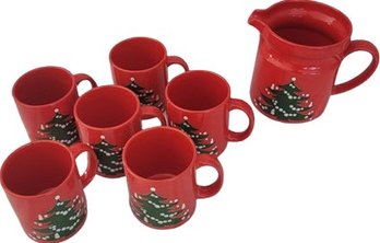 Christmas Mugs And Pitcher 5'