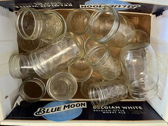 Canning Jars: 10 Large & 20 Medium