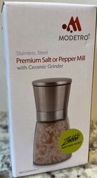 Modesto Premium Salt Or Pepper Mill