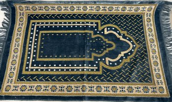 Turkish Islamic Prayer Rug - 41Lx27W