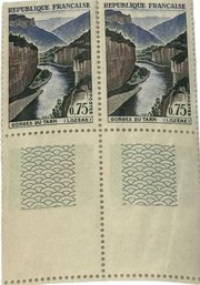 Republique Francaise Stamps