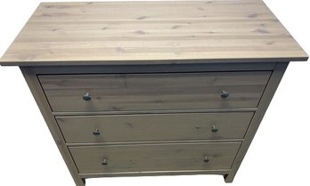 Wide Chest Of Drawers(43.25x38x20)-Company Unknown