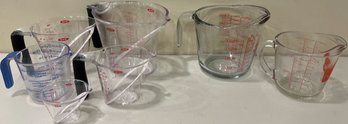 Plastic And Glass Measuring Cup Sets