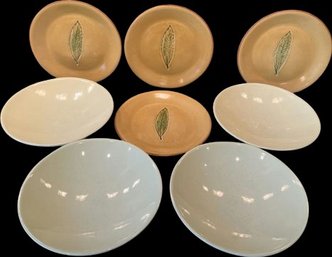 Four Pottery Barn Pale Green Bowls & Leaf Pattern Yellow Plates. Made In Italy.