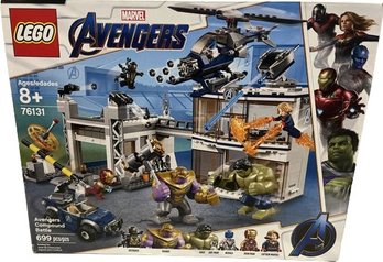 LEGO Marvel Avengers Compound Battle 699 Pcs. New In Box
