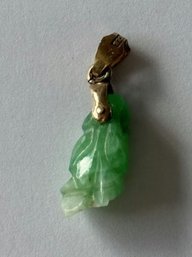 Gold Green Jade Carved Pendant - 0.024oz