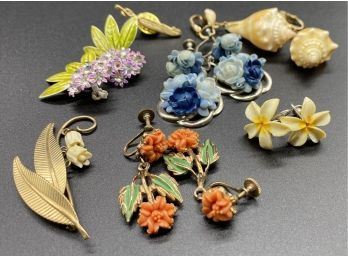 Beautiful Antique Flower And Earthy Earrings And Pins