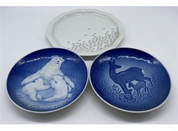 Set Of 3 Beautiful Plates With Hanging Hardware. Blue Plates Made By COPENHAGEN PORCELAIN