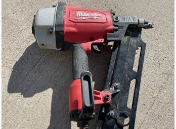 Milwaukee Round Head Framing Nailer