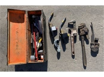 Plumbing Tools With Box