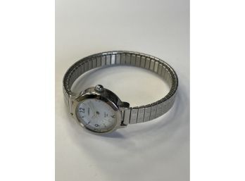 Carriage By Timex Vintage Watch. Quartz 30M.