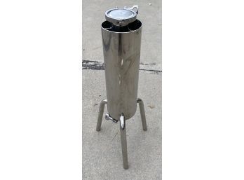 Stainless Steel Filtration Housing #1