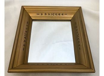 Simple Wall Hanging Mirror With Gold Painted Wooden Frame