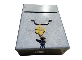 Metal Safe / Document Safe With Working Key