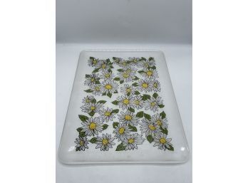 Lovely Plastic Daisy Designed Tray