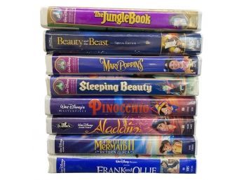 (8) DISNEY VHS Movies Including Aladdin, Mary Poppins And More!