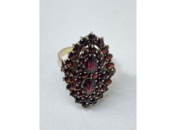 AMAZING 585 Garnet Cluster Ring!