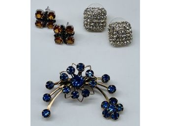 Lovely Blue  Brooch And Two Gorgeous Pairs Of Earrings!