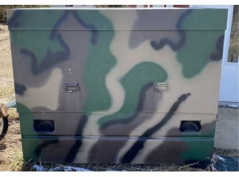 Awesome Camo Metal Tool Chest / Storage Chest. Empty