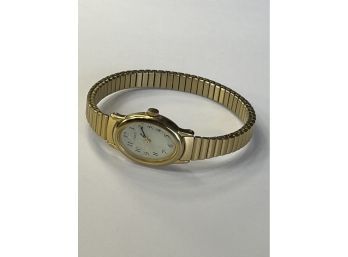 Timex Vintage Wristwatch-cR 1216 CELL.