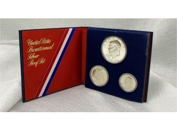 COINS: 1776-1976 United States Bicentennial Silver Proof Set