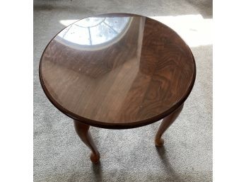 Round Side Table, 20 Inch Diameter, 20 Inch Height