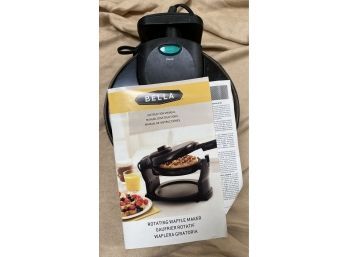 BELLA Rotating Waffle Maker. Used. It Works!