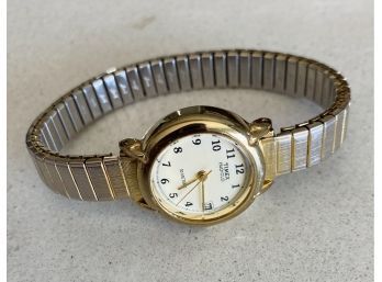 Beautiful Ladies TIMEX Watch With Elastic Band