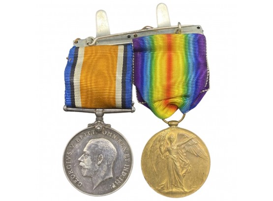 World War I French Red Cross British Nurse Pair Of Medals