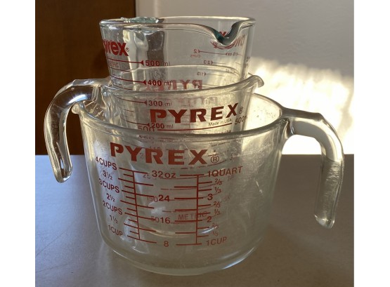 (3) PYREX Glass Measuring Cups
