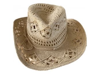 Adorable Ladies Straw Hat. One Size Fits Most