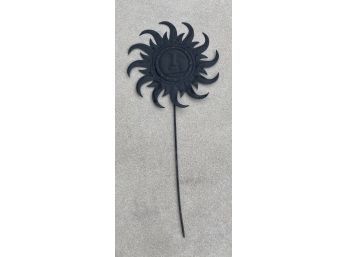 Black Sun Metal Yard Ornament