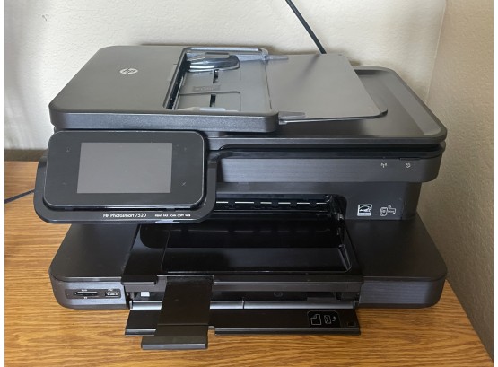 HP Photosmart 7520 Printer.